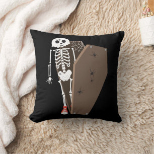 Coussin Conception de Halloween squelette et cercueil