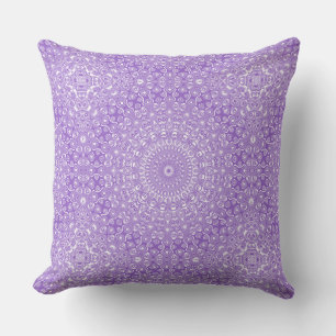 Coussin Conception de motif de mandala améthyste