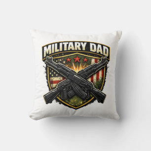Coussin Conception de papa militaire avec fusils croisés.