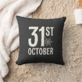 Coussin Conception de toile d'araignée Halloween du 31 oct (Couverture)