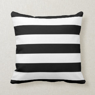 Coussin Conception noire et blanche audacieuse de rayures