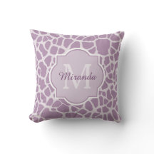 Copie pourpre chic de girafe avec le monogramme et