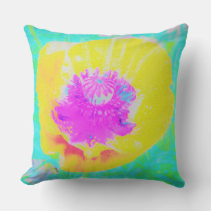 Coussin Coquelicot jaune avec centre rose vif sur turquois