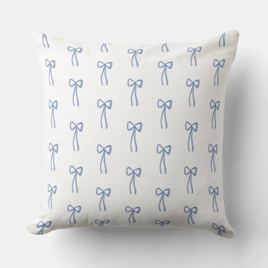 Coussin Coquette Petit Arc Bleu Grandmillenial (Recto)