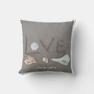 Coussin Coquilles personnalisées & 2 coeurs sur le mariage