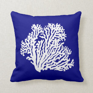 Coussin Corail côtier de bleu marine et blanc de décor