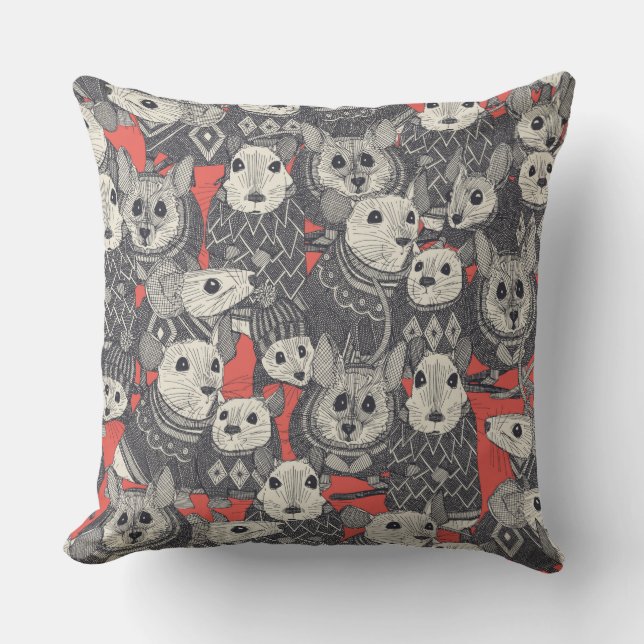Coussin corail de souris (Recto)
