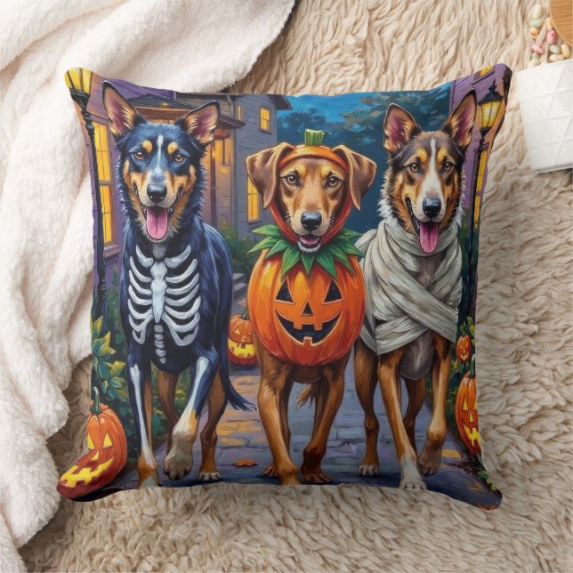 Coussin Costumes d'Halloween pour Trick-or-Treat de Lévrie (Couverture)