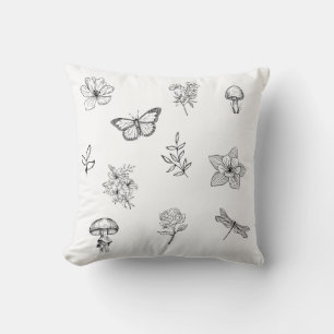 Coussin Cottagecore - champignon, fleur, papillon