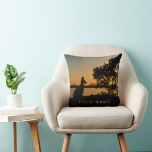 Coussin Coucher de soleil noir et or Kangaroo Tree Silhoue