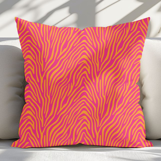 Coussin Couleur Arrière - plan rose zèbre rayé (Pink Zebra Striped Change Background Color Throw Pillow)