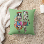 Coussin Couple de squelettes hippies (Couverture)