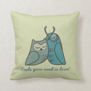 Coussin Couples de hibou caressant