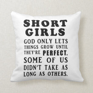 Coussin court de filles