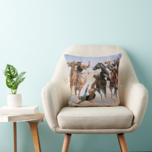 Coussin Cow-boys d'antan, aidant un camarade Remington