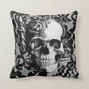 Coussin Crâne noir et blanc de dentelle et de roses