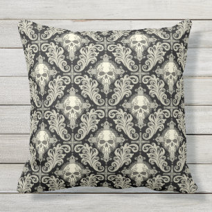 Coussin Crânes et motif de croix noir et crème de damassé