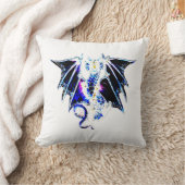 Coussin Création artistique d'une créature fantastique de (Couverture)
