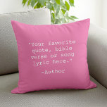 Coussin Créez votre propre devis<br><div class="desc">Créez votre propre oreiller de jetage de devis personnalisé. Caractéristiques minimaliste typographie de machine à écrire.</div>