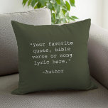 Coussin Créez votre propre devis<br><div class="desc">Créez votre propre oreiller de jetage de devis personnalisé. Caractéristiques minimaliste typographie de machine à écrire.</div>