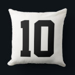Coussin Créez votre propre numéro de maillot de sport pers<br><div class="desc">Créez Votre Propre Jeu De Sport Personnalisé Numéro Jeter L'Oreiller. Choisissez le numéro 10 ou tout autre numéro.</div>