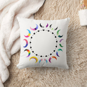 Coussin Crescent Pride Lunes et Bague Coeur