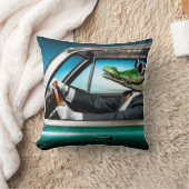 Coussin Crocodile Chauffeur (Couverture)