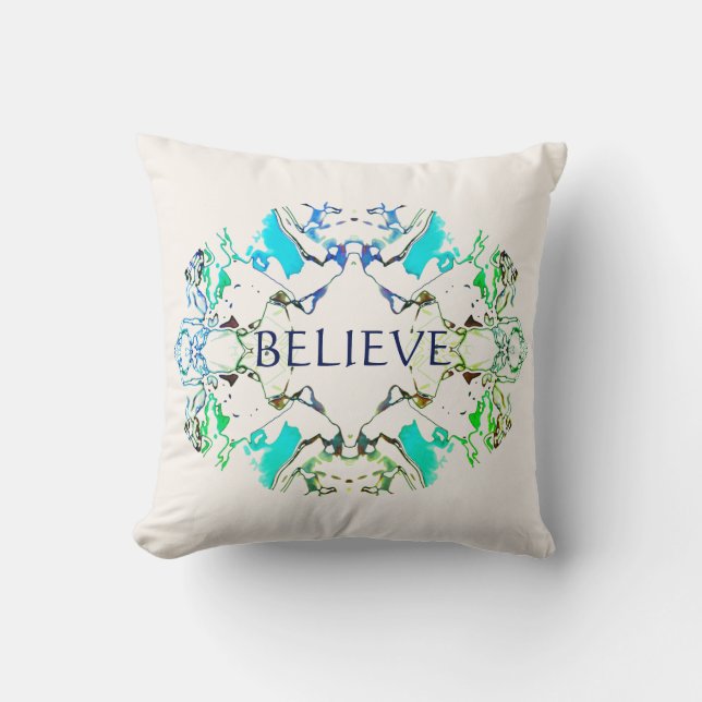 Coussin "Croyez" Mandala dans les tons bleu vert sur beige (Recto)