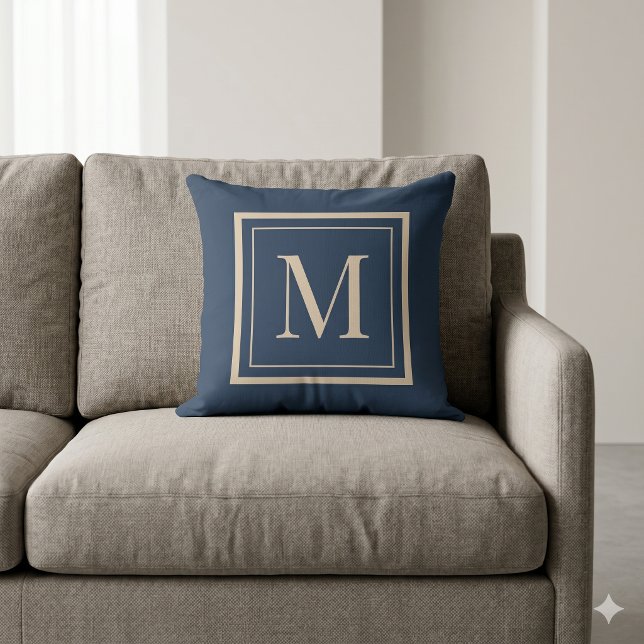 Coussin Custom Blue & Vanilla Framed Monogram Throw Pillow (Créateur téléchargé)