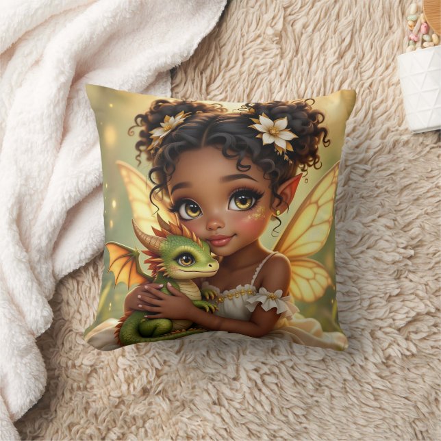 Coussin Cute Anime Fairy Girl and Chibi Dragon (Couverture)