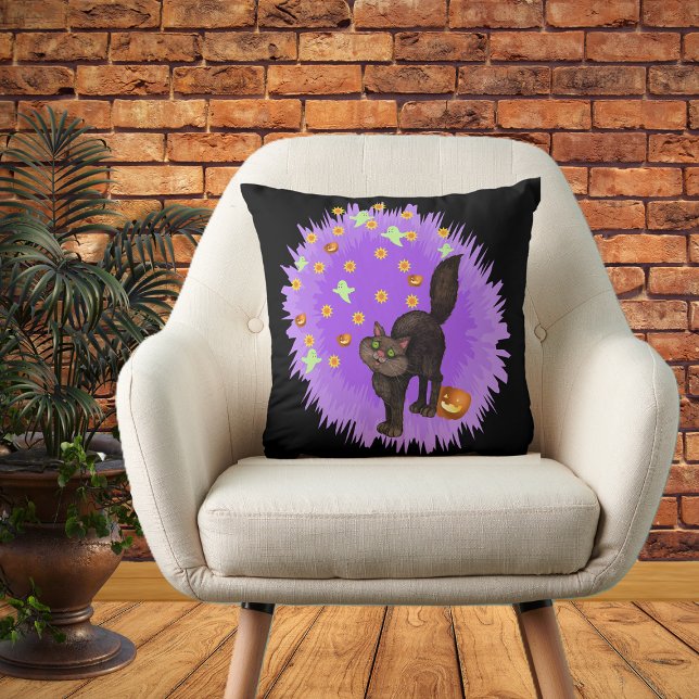 Coussin Cute Chat Noir Halloween Stars Fantômes Citrouille (Halloween black cat purple starburst ghosts, stars pumpkins on black decorative pillow.)