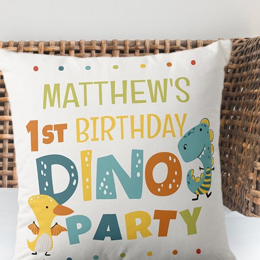 Coussin Cute Modern Dino Dinosaur fête d'anniversaire pour