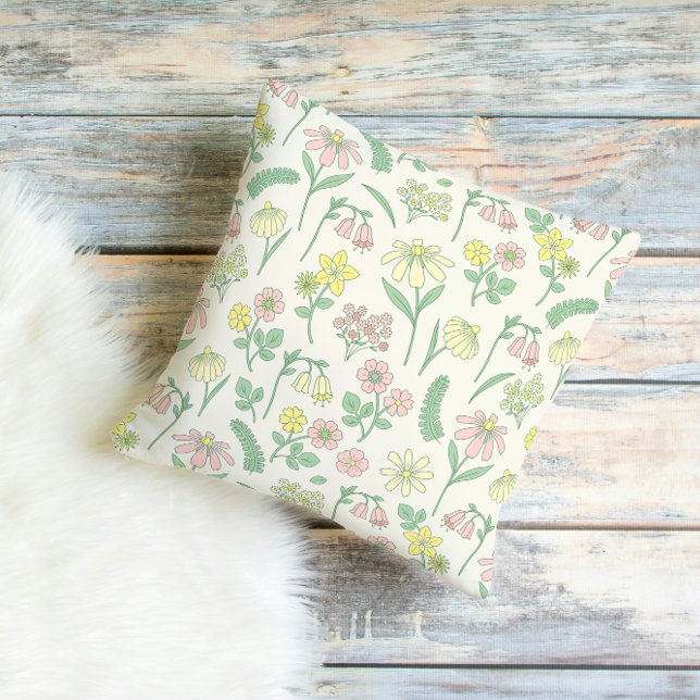 Coussin Cute Pastel Wildflower Pattern  (Créateur téléchargé)
