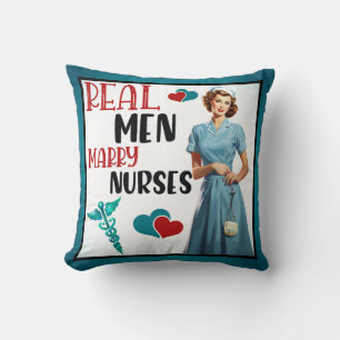 Coussin Cute Pinup_ Véritables Hommes Épouses Épouses