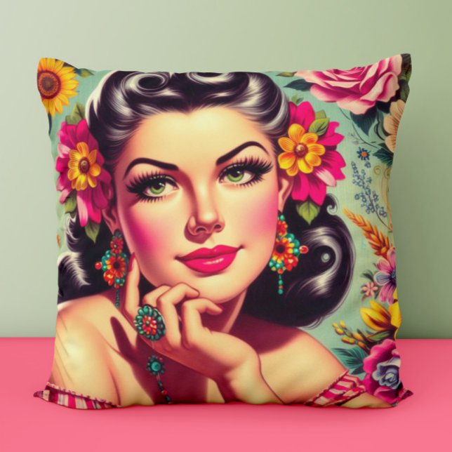 Coussin Cute Retro Floral Pin-up Portrait (Créateur téléchargé)