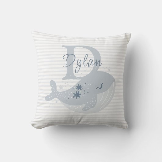 Coussin Cute Whale Modern Baby Nom du garçon Monogramme (Recto)