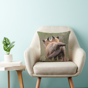 Coussin Cutest Baby Animals   Red Fox Kits Locking Tails