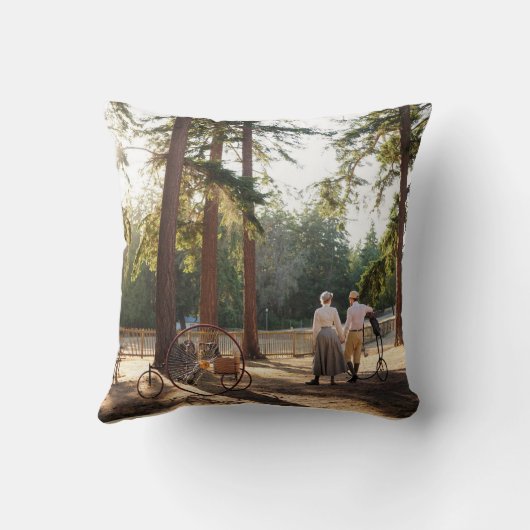 Coussin Cyclistes victoriens (Verso)