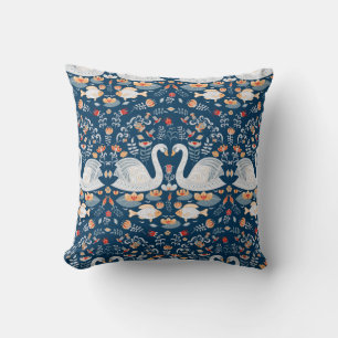 Coussin Cygnes, poissons, fleurs, motifs folkloriques.