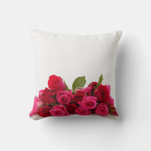Coussin d'accents roses ou de salon