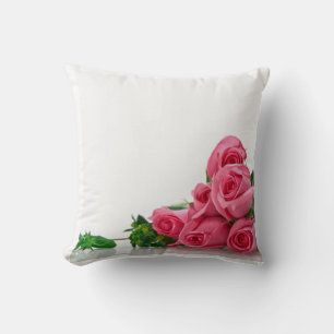Coussin d'accents roses ou de salon