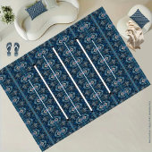 Coussin d'accentuation bleu par la poète Adiela Ak