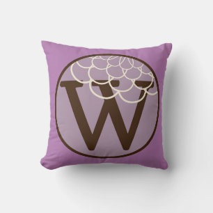 Coussin d'alphabet de la lettre W dans l'orchidée