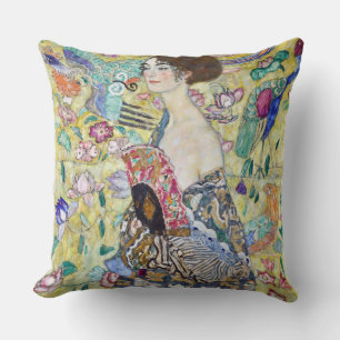 Coussin Dame avec un ventilateur, Gustav Klimt