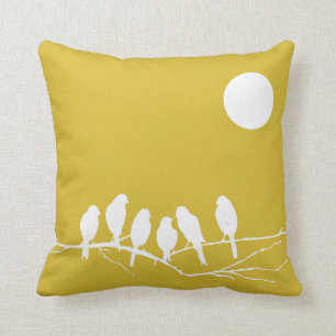 Coussin dans la copie d'oiseau de jaune de freesia