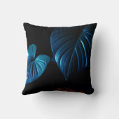 Coussin Dark Botanical Throw Pillow – Blue Leaf Accent Pil (Verso)