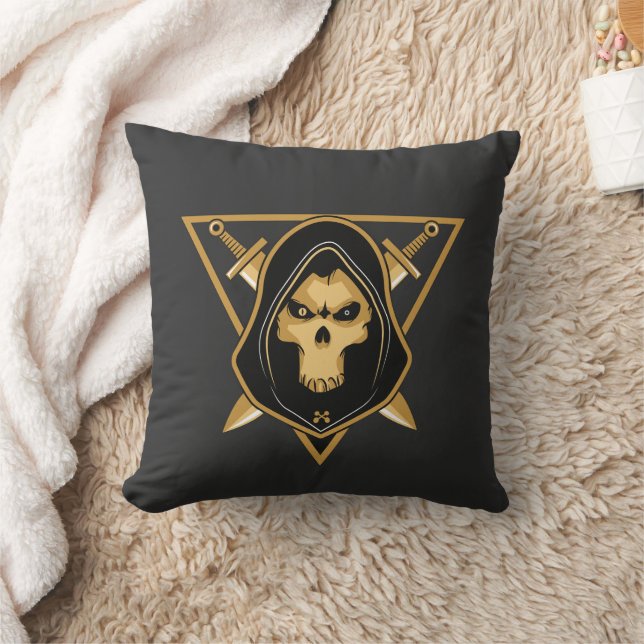 Coussin Dark Hooded Skull Throw Pillow (Couverture)