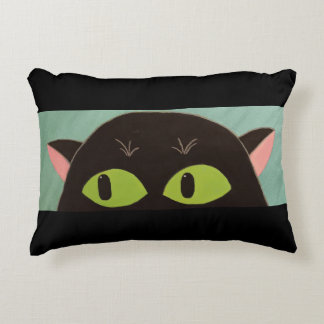 coussin de chat sournois