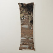Coussin de corps d'orignal en bois rustique (Devant (Vertical))