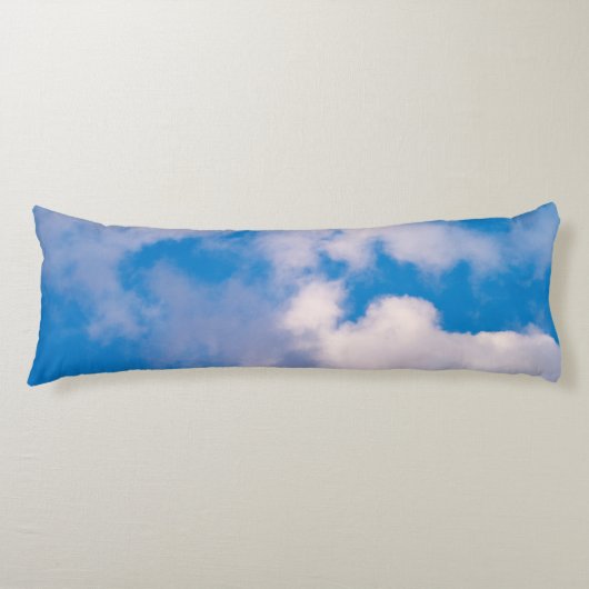 Coussin de corps nuages (Devant)